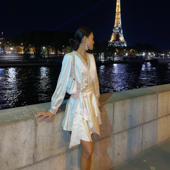 Lovers + Friends Dresses & Skirts - LOVERS + FRIENDS NADEEN WRAP DRESS